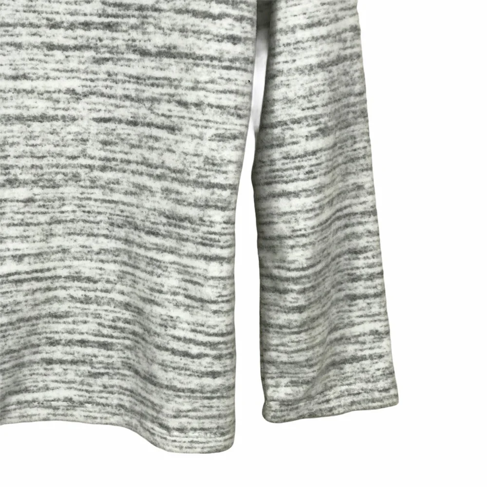 Old Navy‎ Zebra Print Fleece Top